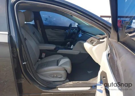 2013 Cadillac Xts Luxury z USA, uszkodzony, nr VIN 2G61P5S35D9102140